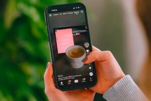 Unsplash Image. How To Go Live On TikTok Go Viral & Get 1000's Of Followers by Tech Is The Culture